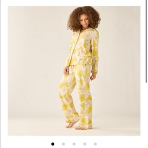 NWT Love and Lore pyjama set